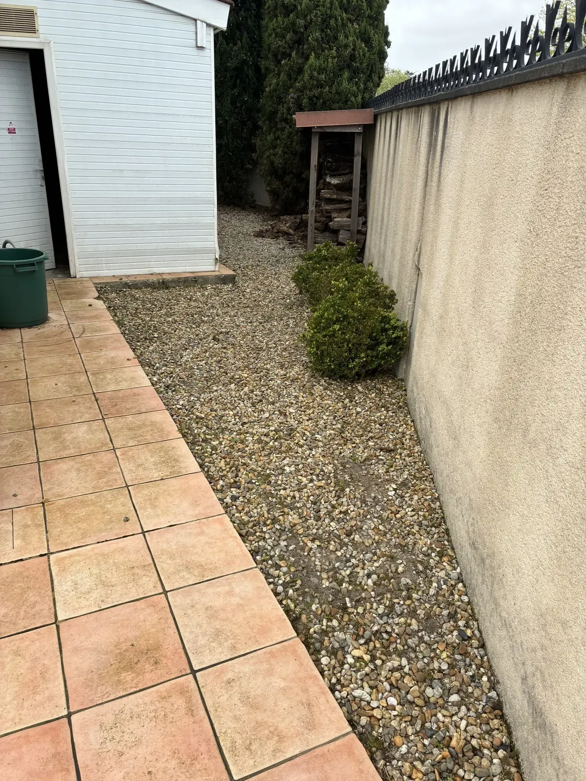 Vue d'ensemble après désherbage